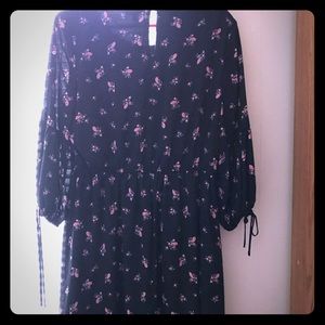 Long sleeve mini dress floral